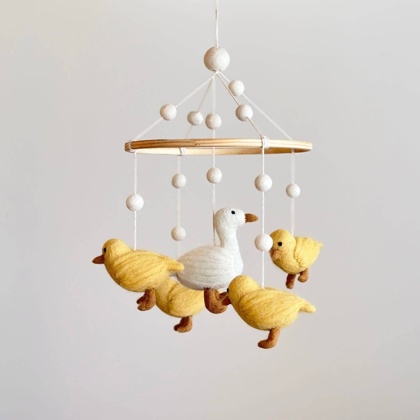 Felt Baby Mobile- Mama Duck and Ducklings