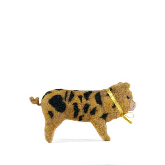 Kunekune Pig: Felted Alpaca Sculpture