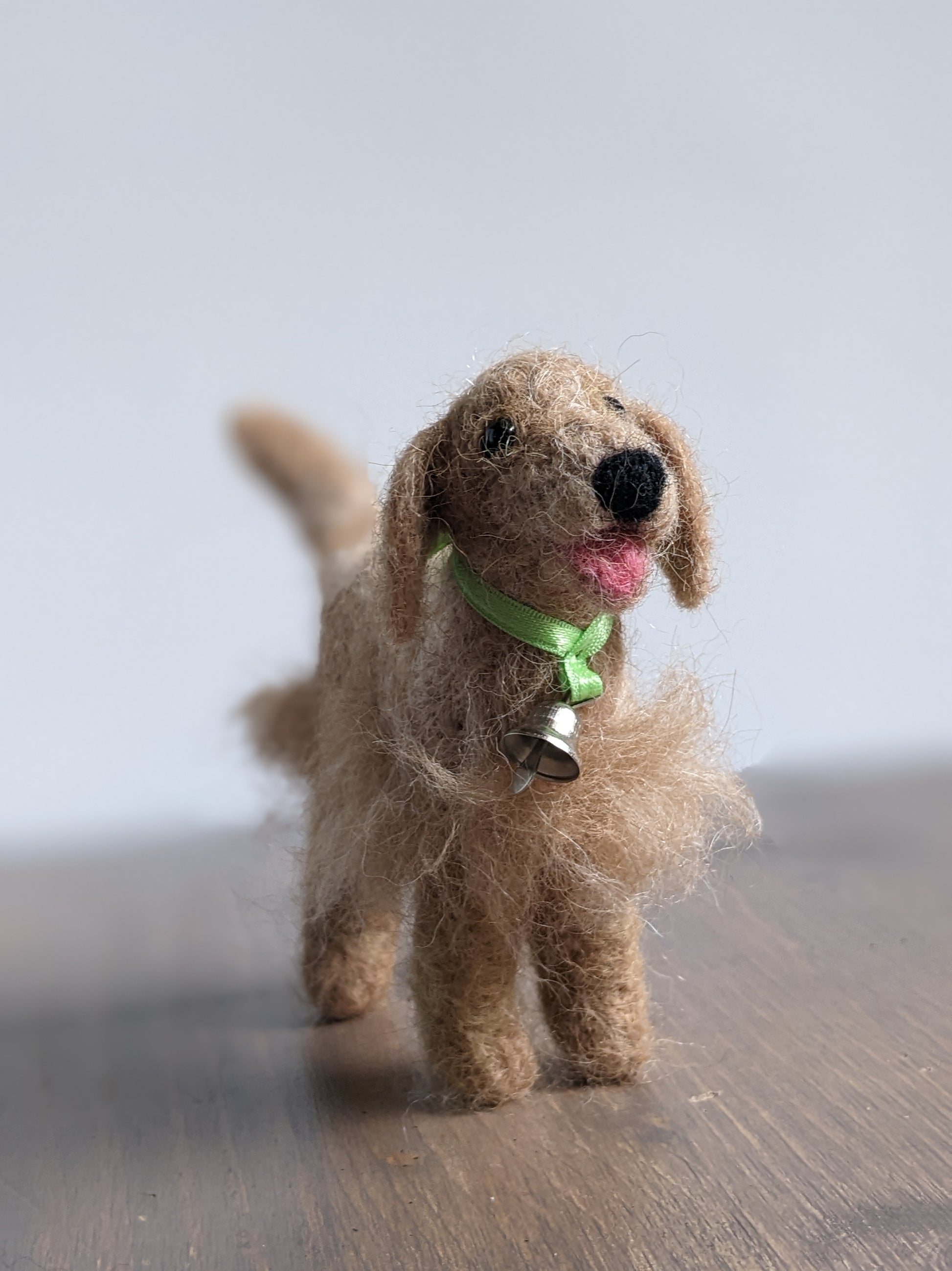 golden retriever from needle felted wool front view