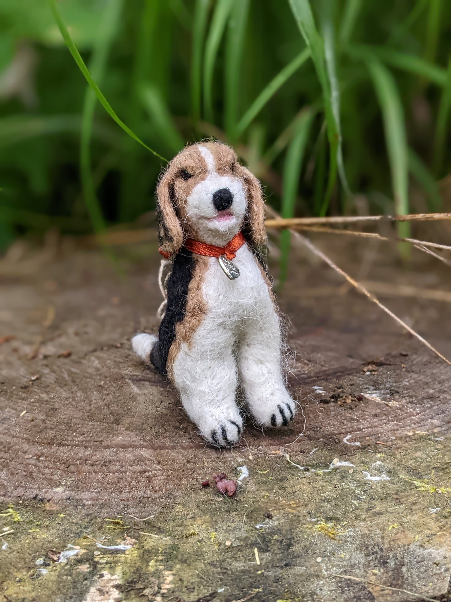 needle felted beagle dog decor sculpture gift for dog lovers