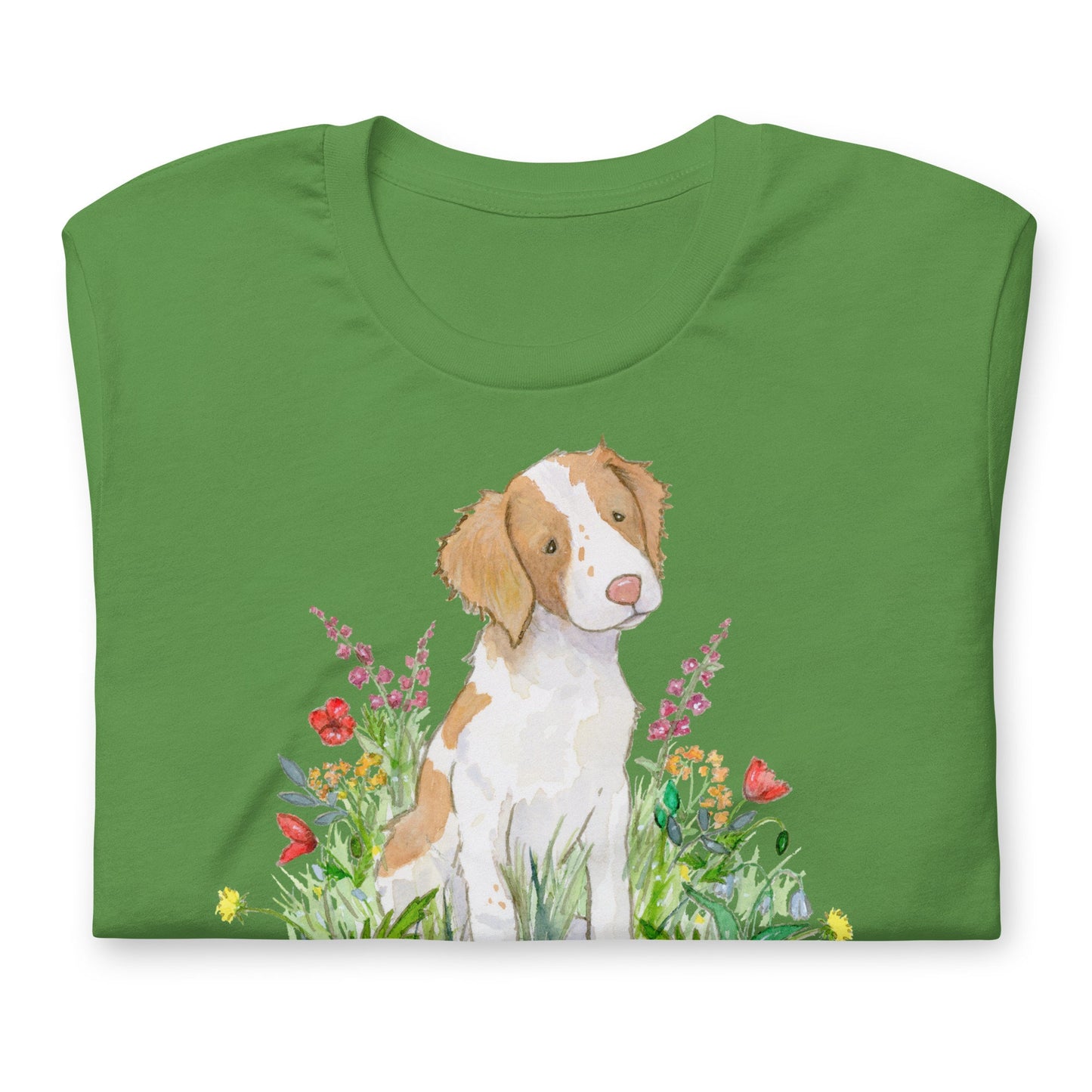 Green Brittany spaniel with flowers tee.