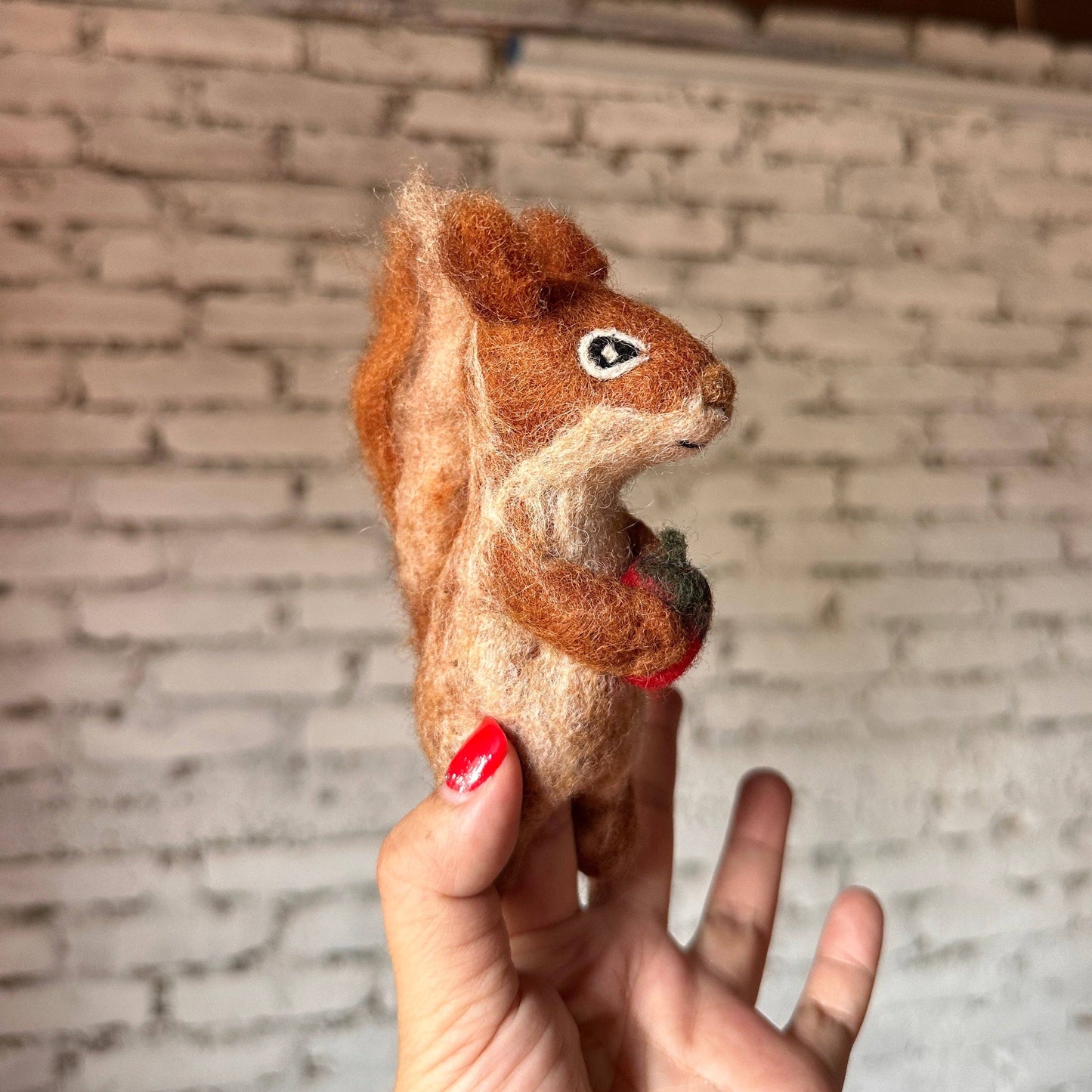 Wool Squirrel Finger Puppet