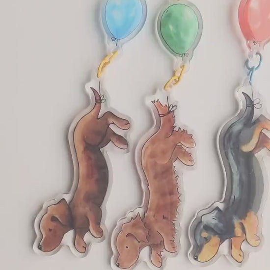 Acrylic Dachshund Keychain, Dachshund with Balloon, Gift for Dachshund Lover, Weiner Dog Keyring, Cute Dachshund Gift, Dachshund Art